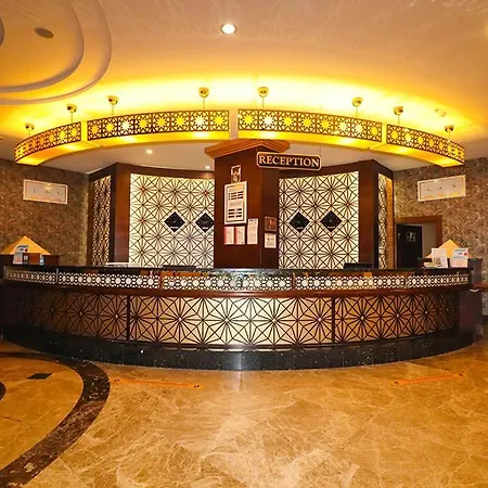 Hotel Throne & Manavgat