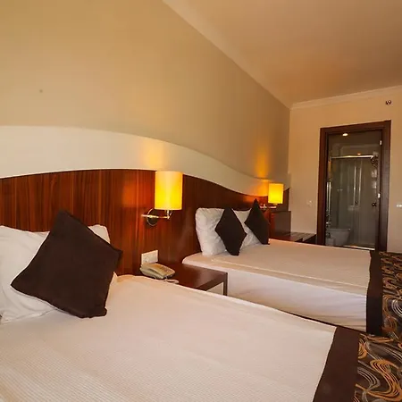 Throne & Hotel Manavgat